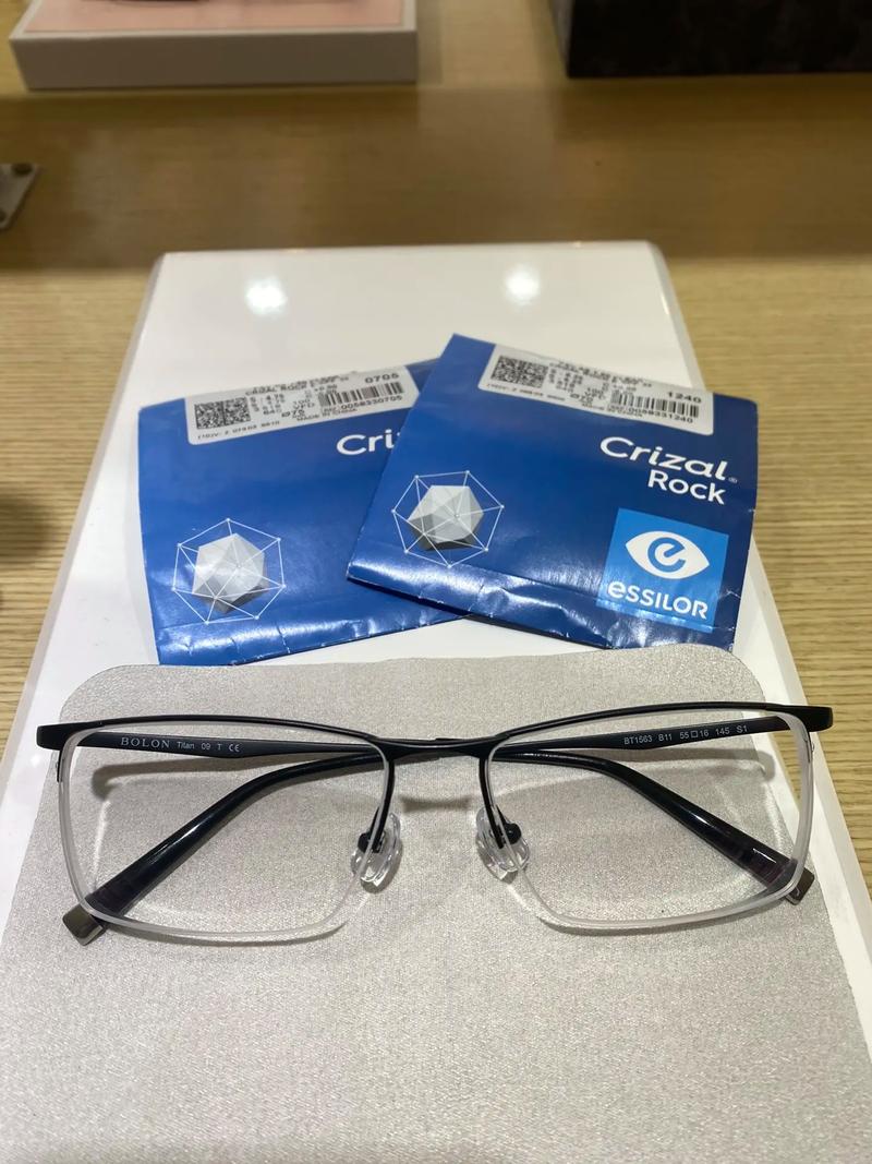 蔡司眼镜片怎么样，蔡司眼镜片怎么样贵不？-第4张图片-优品飞百科