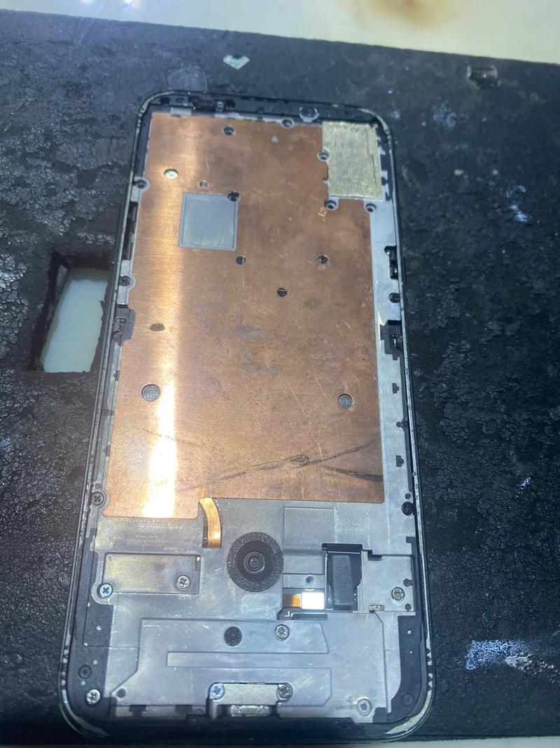 黑鲨屏幕多少钱，黑鲨屏幕多少钱一台-第4张图片-优品飞百科