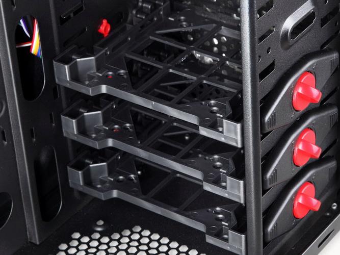 金河田机箱硬盘在哪，金河田机箱安装说明书？-第3张图片-优品飞百科