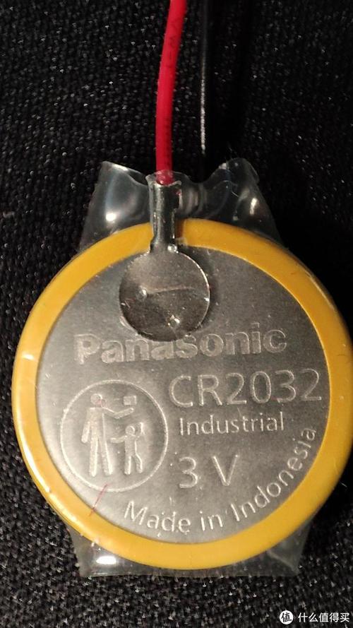 宏碁笔记本电脑电池怎么拆卸安装？宏碁笔记本电脑电池怎么拆卸安装方法？-第4张图片-优品飞百科