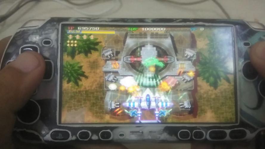 psp3000射击游戏推荐，psp好玩射击游戏？-第2张图片-优品飞百科