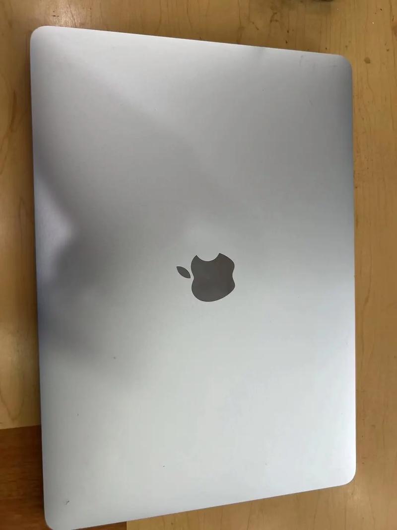 macbook最小尺寸，最小的macbook air-第3张图片-优品飞百科