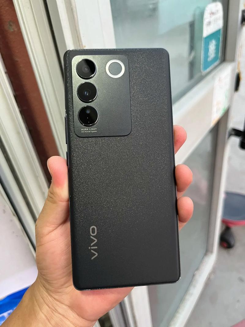 vivos16pro多少钱一台，vivos16g256多少钱？-第4张图片-优品飞百科