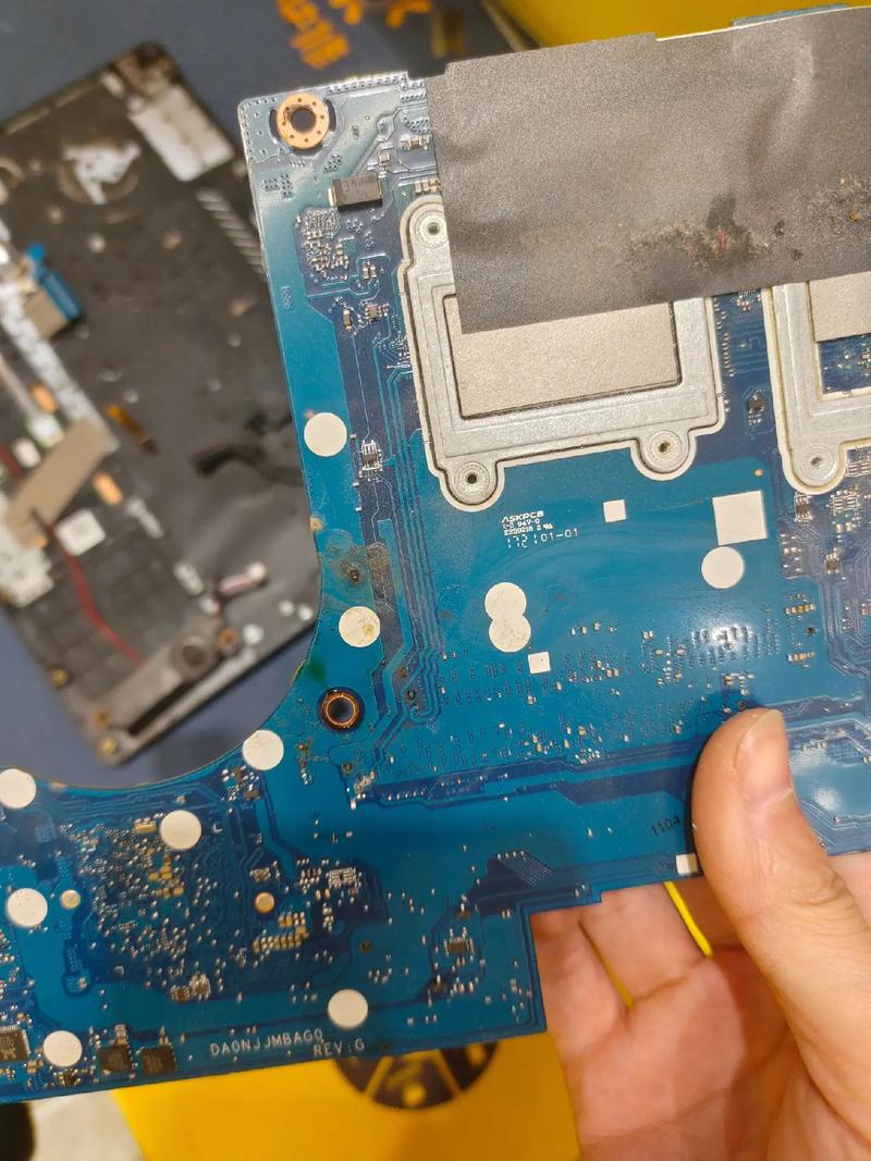 笔记本修理多少钱，笔记本电脑修一下多少钱-第5张图片-优品飞百科