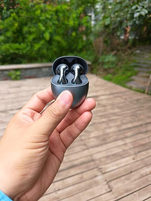 华为freebuds哪个版本比较好?华为freebuds 系列?-第5张图片-优品飞百科 华为freebuds哪个版本比较好?华为freebuds 系列?-第5张图片-优品飞百科