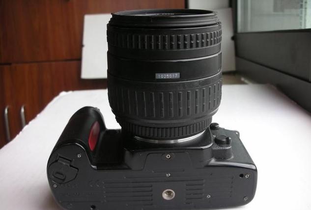 单反相机能换镜头吗,数码单反相机可以更换不同规格的镜头?-第5张图片-优品飞百科 单反相机能换镜头吗,数码单反相机可以更换不同规格的镜头?-第5张图片-优品飞百科