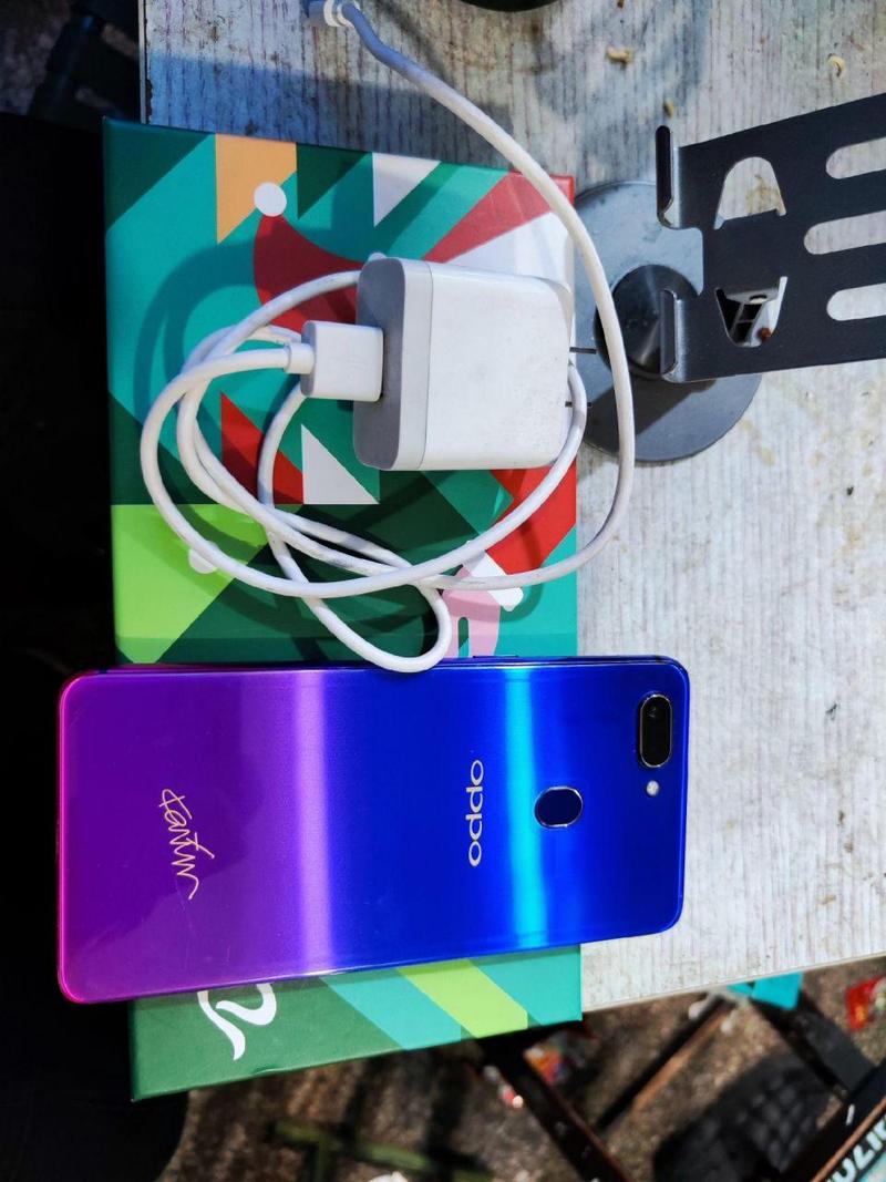 oppor15现在多少钱一部2018年7月,oppor15现在市场价多少钱-第1张图片-优品飞百科 oppor15现在多少钱一部2018年7月,oppor15现在市场价多少钱-第1张图片-优品飞百科