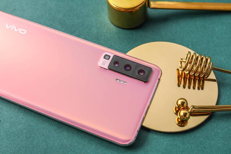 vivox25多少钱？vivox215g多少钱？-第7张图片-优品飞百科