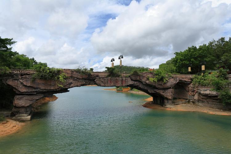 佳能1018镜头值得买吗？佳能1018镜头怎么样？-第5张图片-优品飞百科