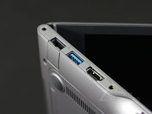 三星530u3c笔记本充电口在哪，三星530u3c笔记本电池怎么拆