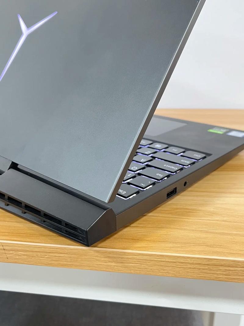 拯救者笔记本电脑可以托运吗，拯救者y7000可以带上飞机吗-第5张图片-优品飞百科