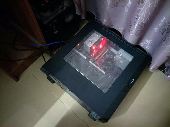 台式机主机可以平放吗，台式电脑可以平着放使用吗-第5张图片-优品飞百科