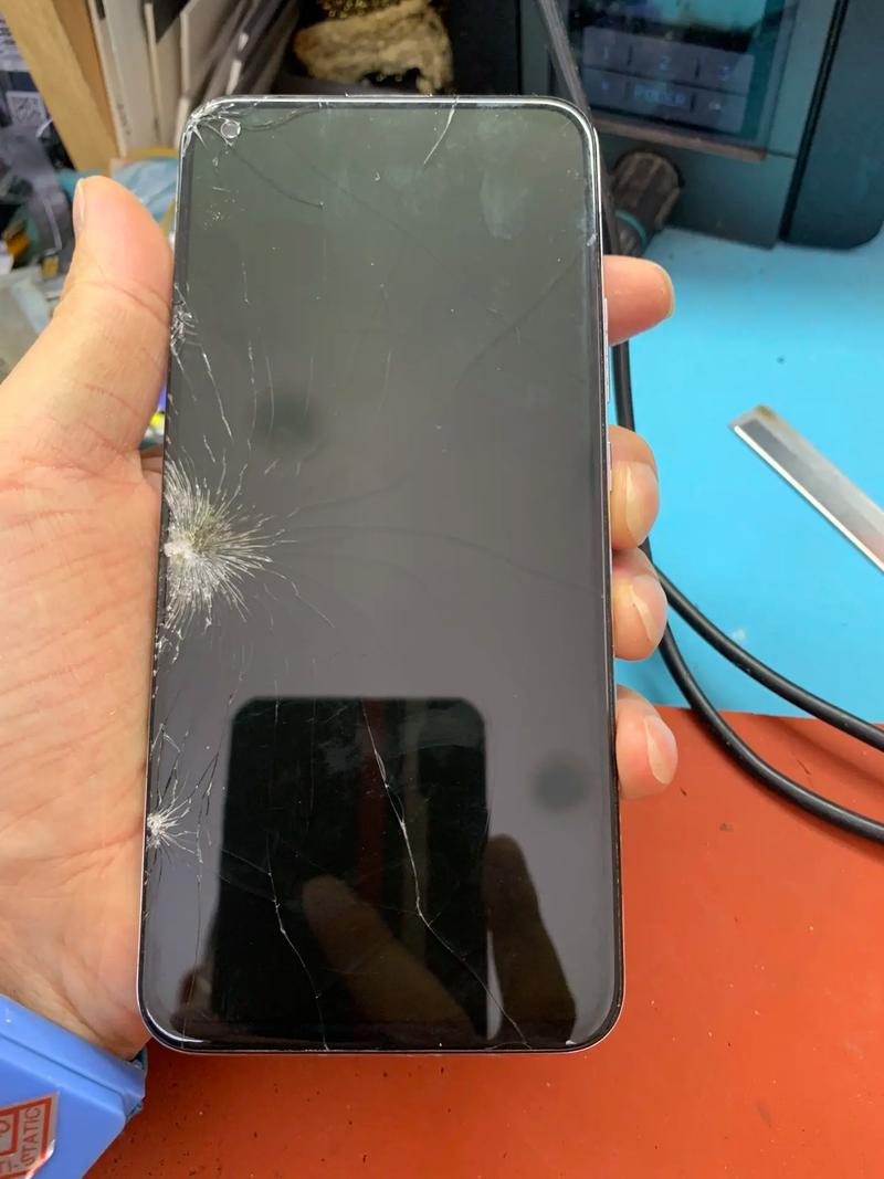 mate10屏幕坏了值得修吗，华为mate10屏幕坏了怎么维修？-第6张图片-优品飞百科