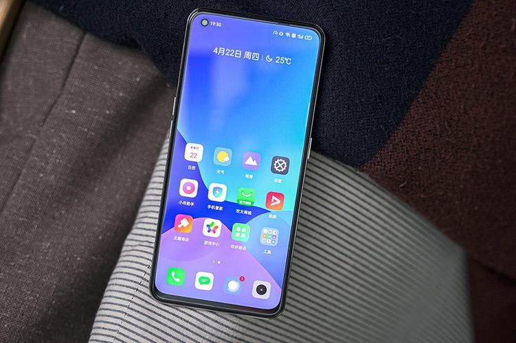 realmeq3pro什么时候出的？realmeq3pro市场价？-第8张图片-优品飞百科