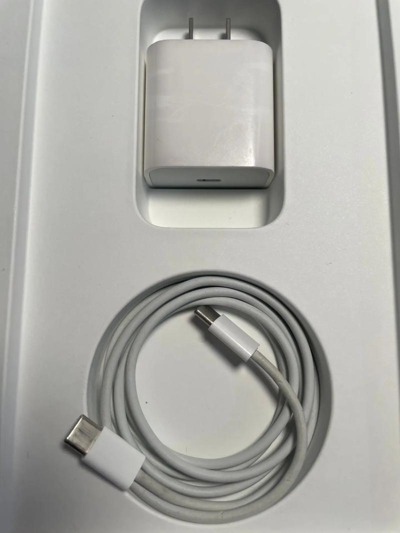 ipadair4支持多少w快充？ipadair4可以用快充吗？-第2张图片-优品飞百科