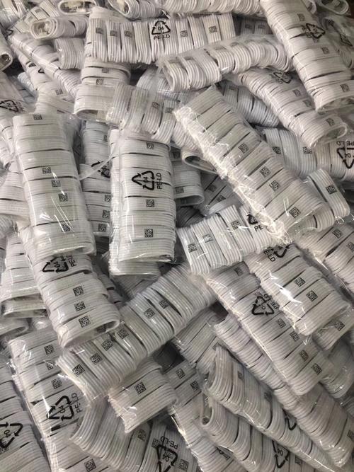 三星s4电池4个接触点怎么办，三星电池4个触点哪个是正负？-第4张图片-优品飞百科