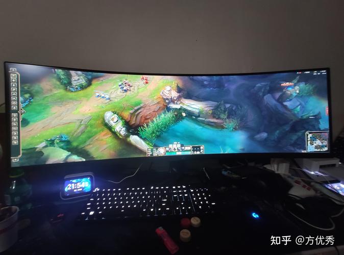 32寸显示器大吗？32寸显示屏大吗？