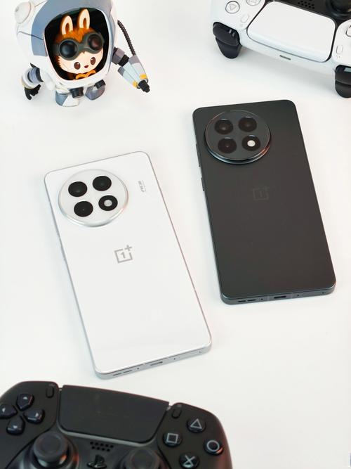 oneplus5和5t有什么区别，oneplus5是一加5吗？