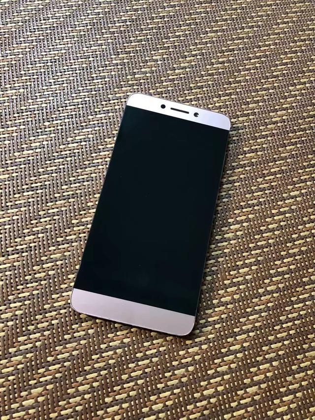 乐视2pro屏幕怎么样，乐视2pro屏幕怎么样好用吗？