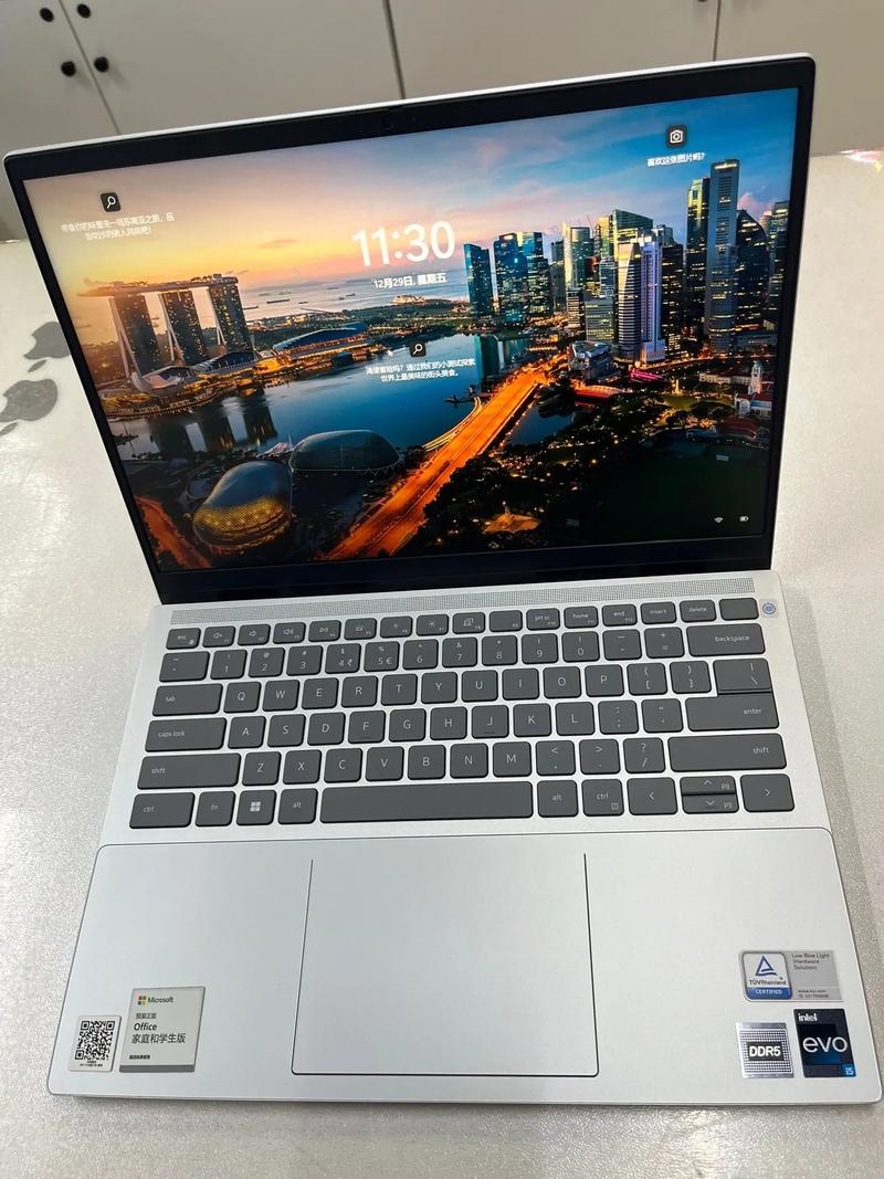 戴尔xps139343多少钱，戴尔xps139343怎么样