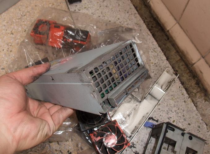 联想y510p拆解方法，联想y510p怎么拆？-第3张图片-优品飞百科