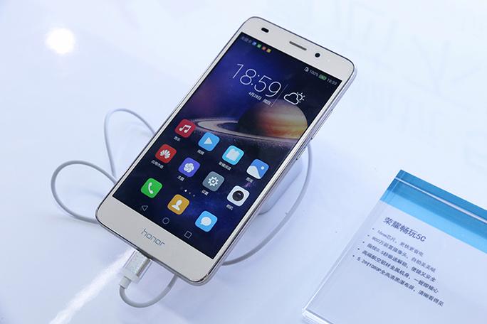 华为荣耀畅玩5c怎么样？华为荣耀畅玩5c高配版？