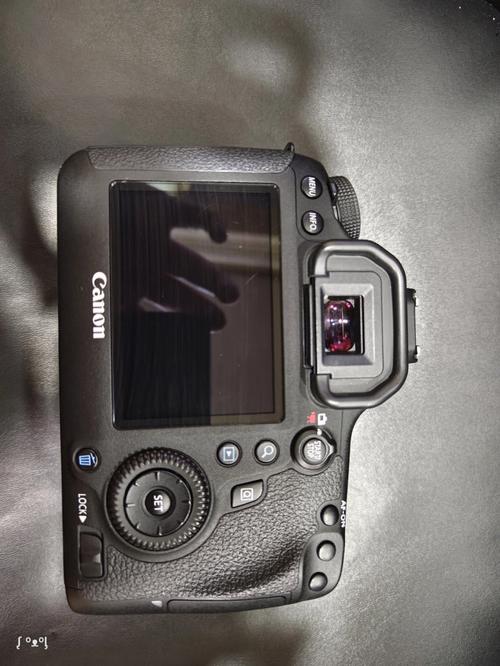 佳能6d相机对焦点怎么设置，佳能6d对焦点怎么调出来-第4张图片-优品飞百科