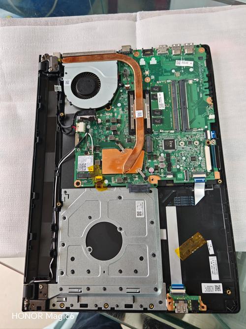 宏基笔记本电脑重装系统按哪个键，宏基笔记本重装系统按哪个键进入？-第5张图片-优品飞百科