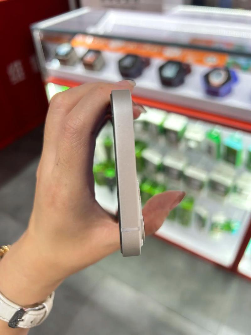 拼多多苹果6s二手可信吗，拼多多苹果6splus二手开箱？