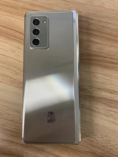 三星w21有几个颜色，三星w21掉色吗-第7张图片-优品飞百科