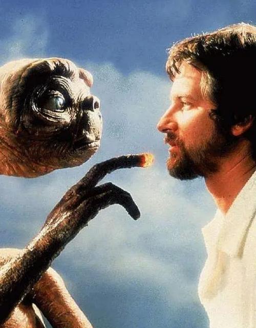 外星人和未来人类哪个好，未来人类笔记本和外星人笔记本？-第5张图片-优品飞百科