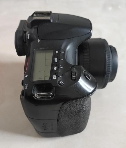 eos600d配什么镜头？佳能eos600d镜头选取？-第3张图片-优品飞百科