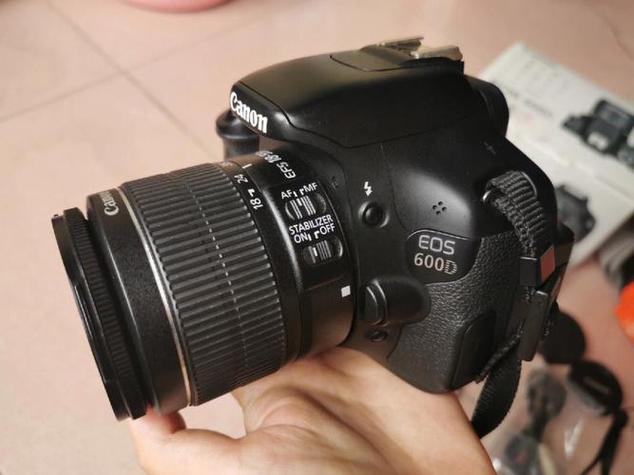 eos600d配什么镜头？佳能eos600d镜头选取？-第5张图片-优品飞百科