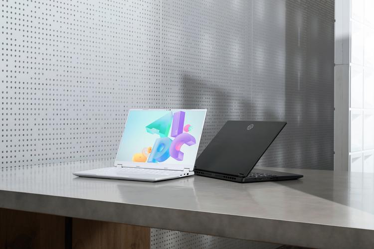 苹果笔记本5代i5是几年的，macbook air5代i5什么时候出的