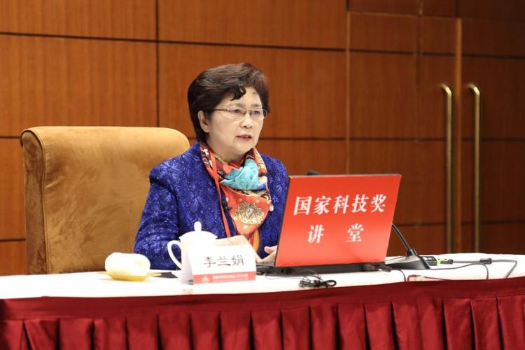 李南娟疫情？李兰娟南抗击疫情的故事？-第3张图片-优品飞百科