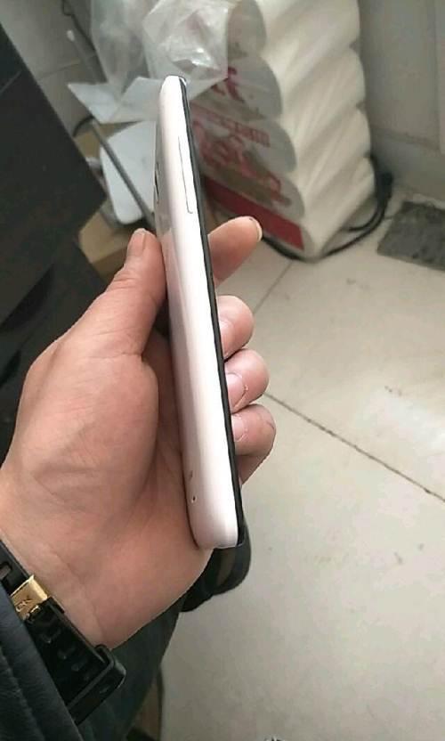 酷派8297t01自带收音机吗？酷派8297d？-第5张图片-优品飞百科