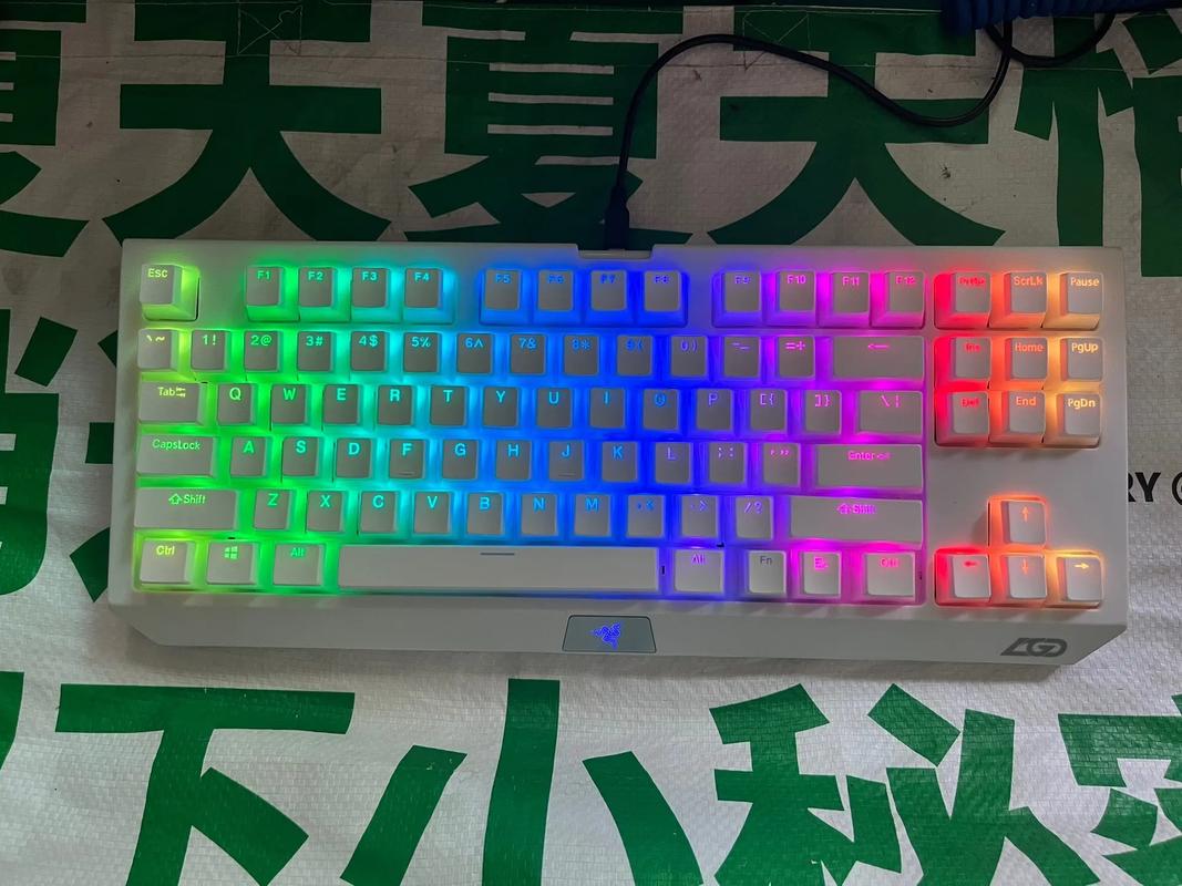 黑寡妇键盘多少钱？黑寡妇键盘费用？-第4张图片-优品飞百科