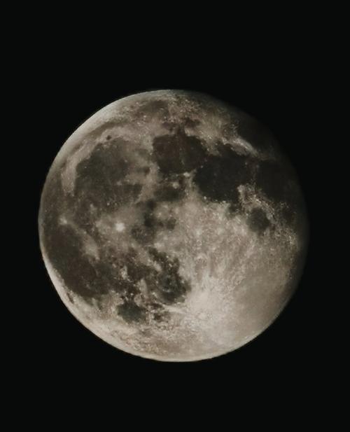 苹果13怎么拍月亮参数设置？iphone 13拍月亮？