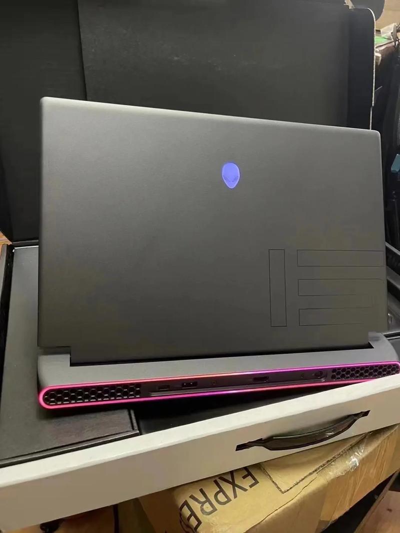 戴尔的外星人笔记本怎么样，戴尔外星人好在哪里？-第2张图片-优品飞百科