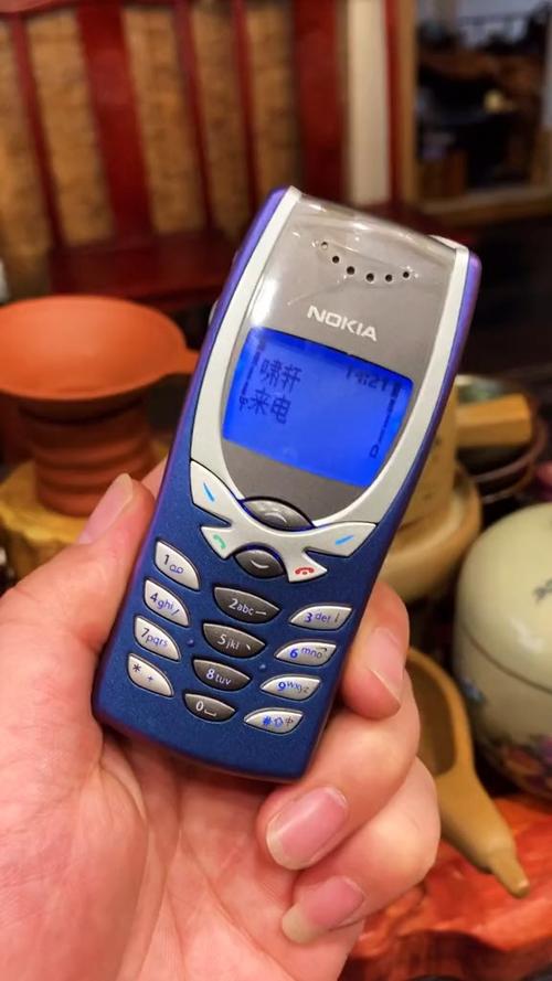 诺基亚8250哪里买，诺基亚8258？-第3张图片-优品飞百科