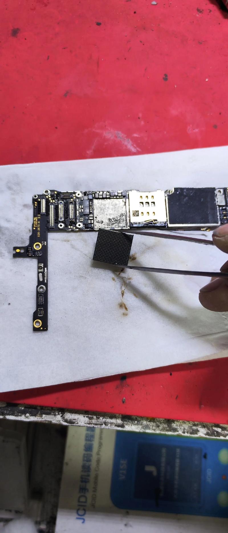 新买的主板和cpu要装系统吗，新的电脑主板需要安装系统吗?-第5张图片-优品飞百科