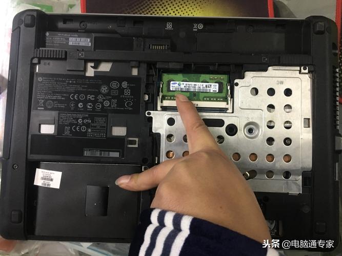 电脑换硬盘怎么装系统，电脑更换新硬盘怎么重新装机？-第3张图片-优品飞百科