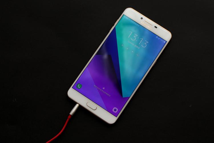 三星c9有红外线功能吗，三星c9有nfc功能吗？-第2张图片-优品飞百科