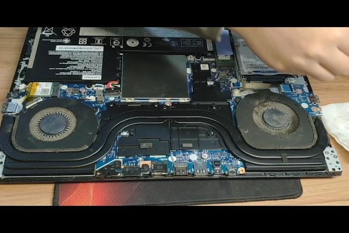 联想拯救者y7000p电池在哪，联想拯救者y7000p2021电池-第3张图片-优品飞百科