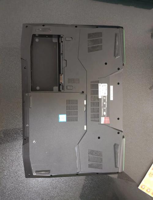 北京笔记本清灰多少钱，给笔记本清灰多少钱一个