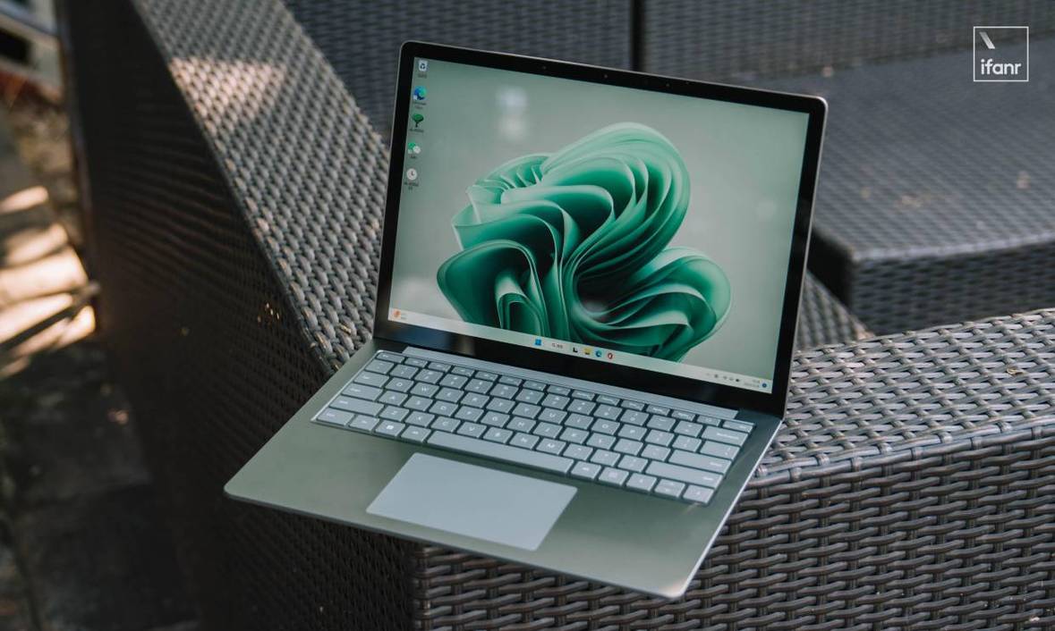 联想做什么的，联想是个什么样的公司？