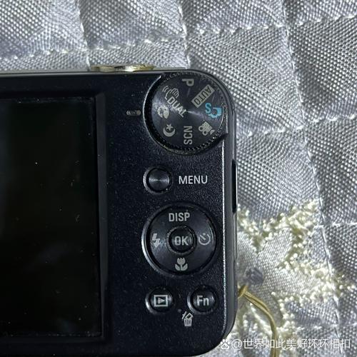 三星数码相机5x怎么用，三星数码相机5x怎么用手机拍照？