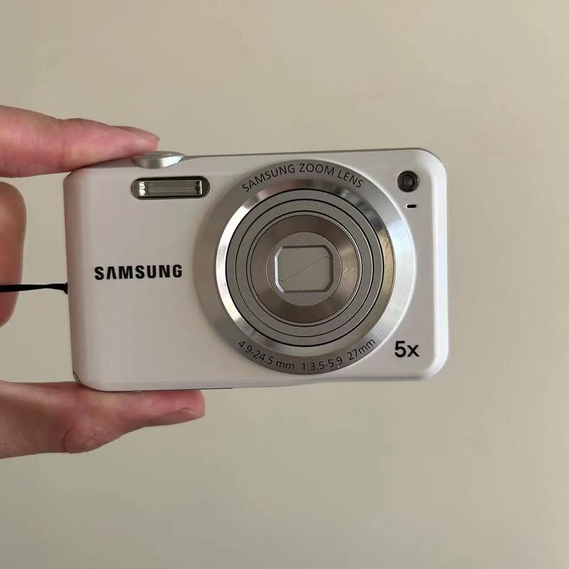 三星es65相机内存卡在哪里，三星s600相机内存卡？-第2张图片-优品飞百科