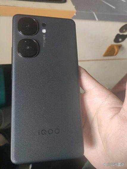 红米k30峰值亮度是多少？红米k30屏幕比较高亮度多少尼特？-第6张图片-优品飞百科