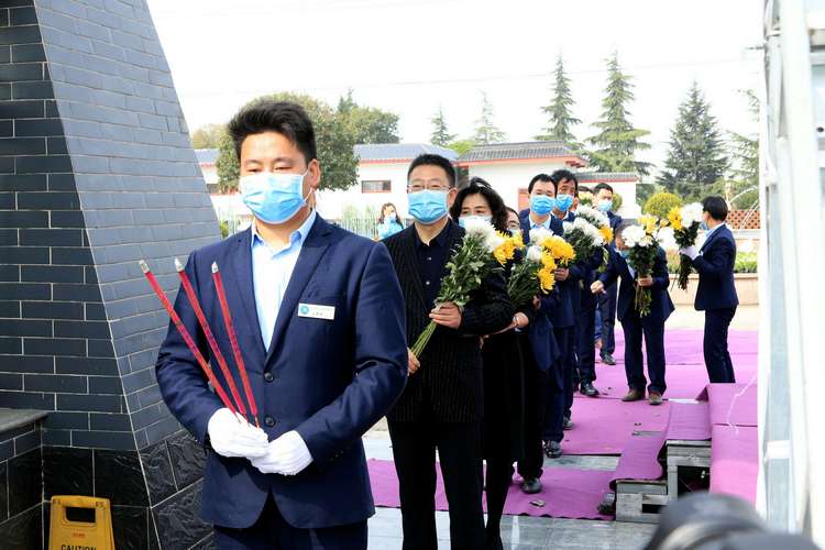 疫情期间公墓？疫情期间公墓封闭吗？-第2张图片-优品飞百科